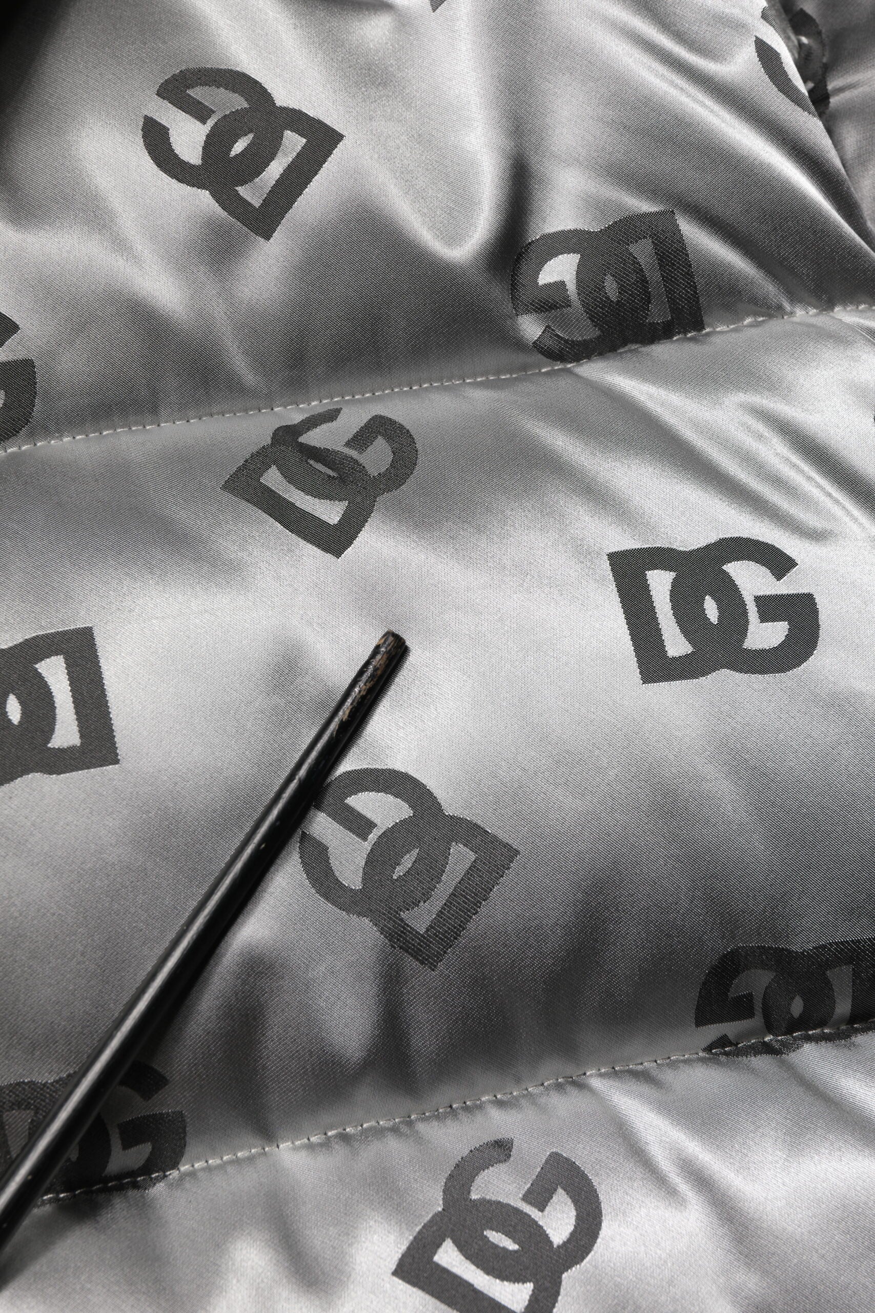 Silver Logo Full Zip Hooded Quilted Jacket