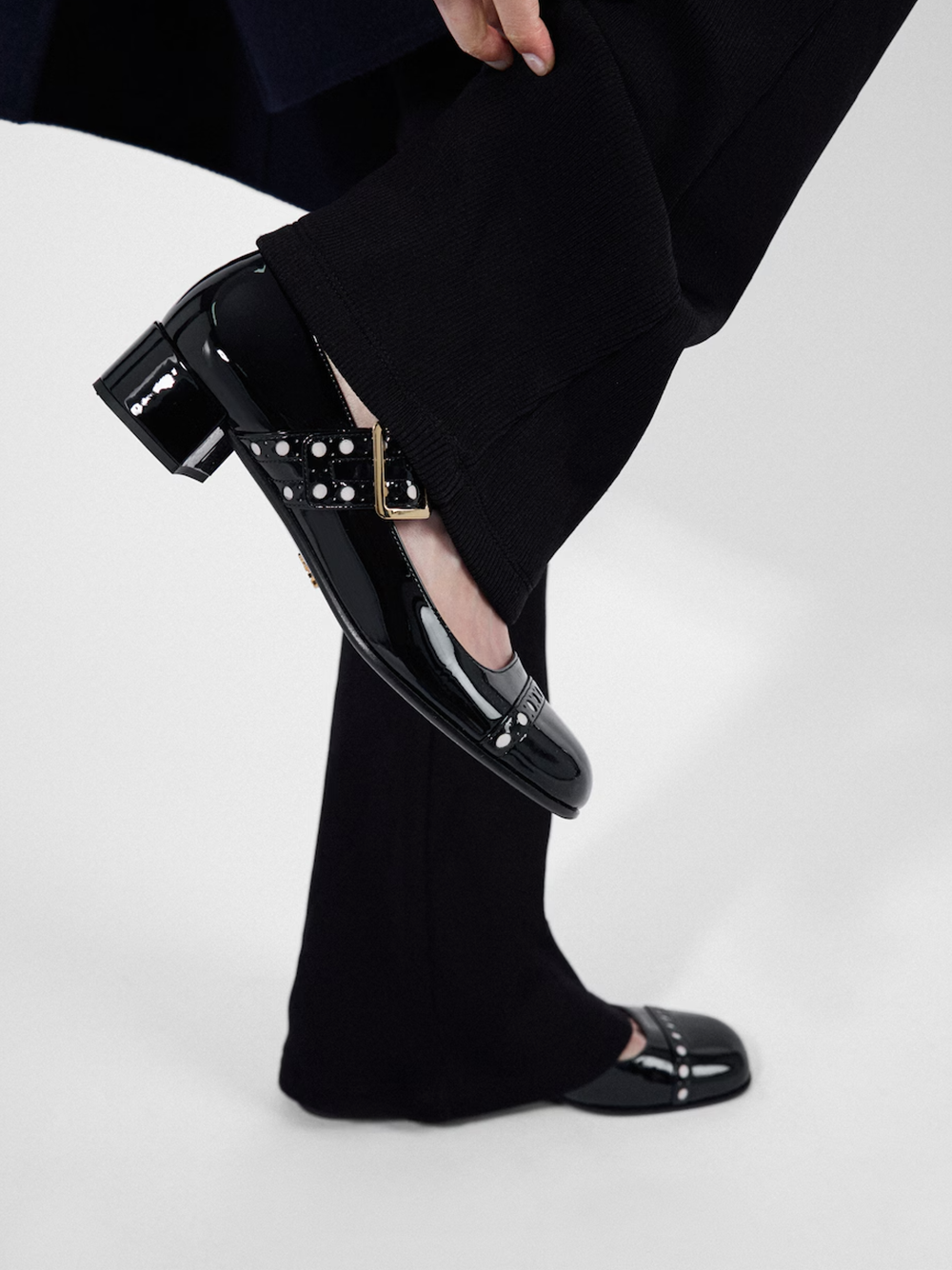 Black Patent leather Mary Jane pumps