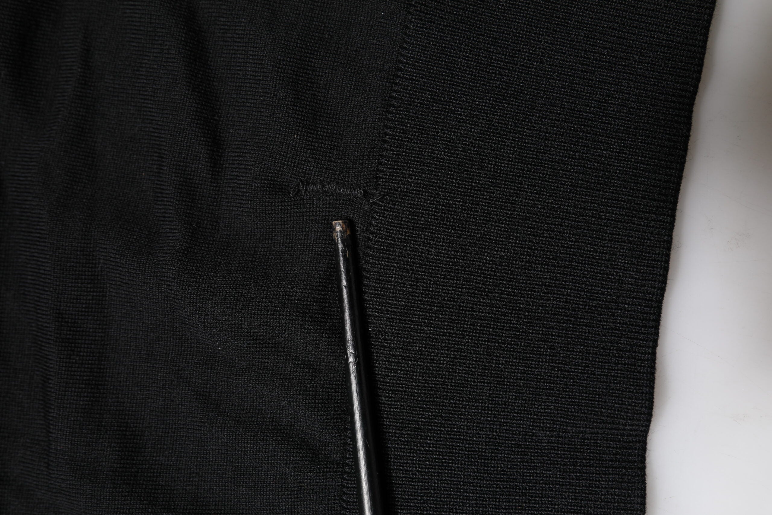 Black Long Sleeve Crew Neck Pullover Sweater