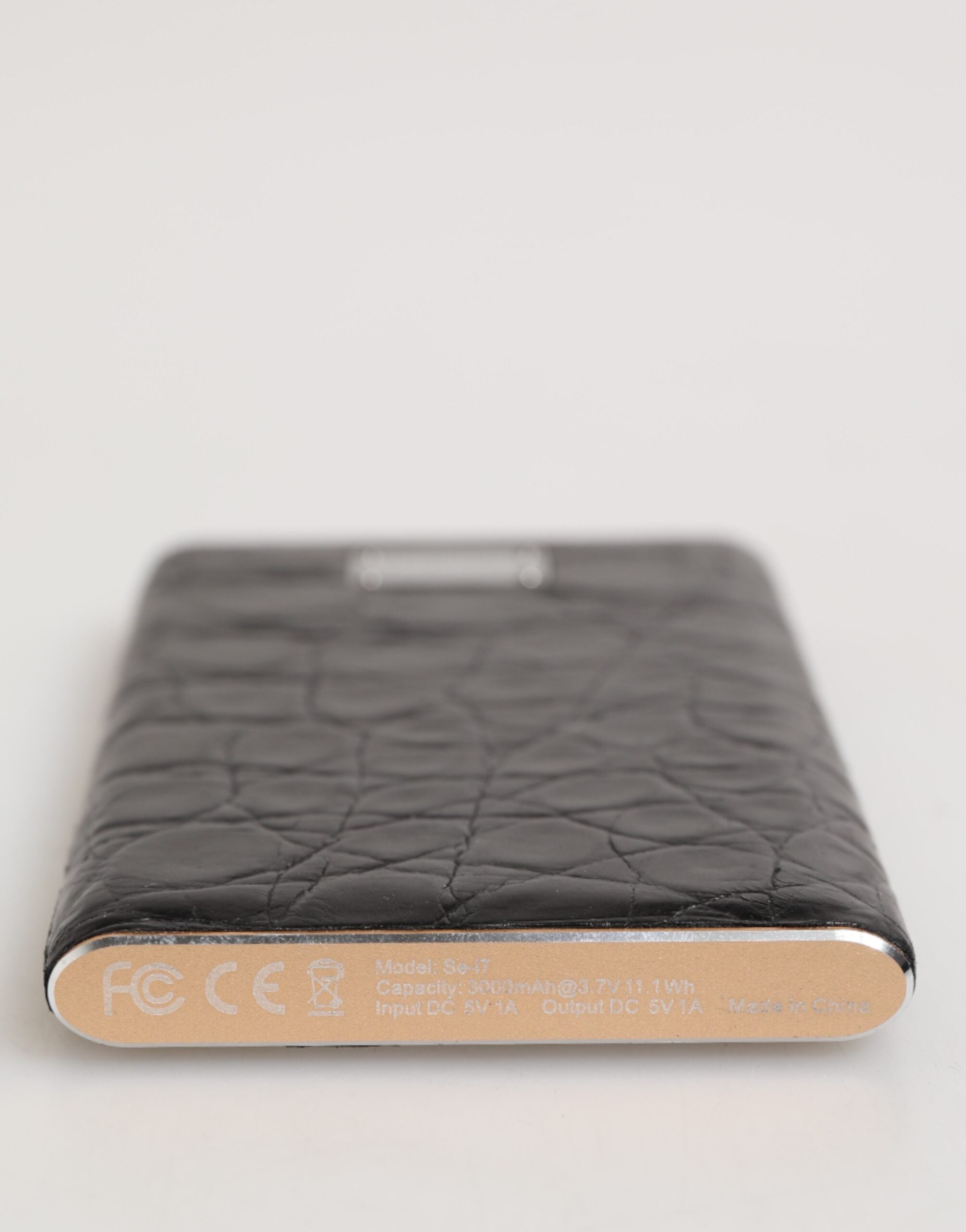 Black Leather Embossed Exotic 3000mAh  Power Bank Charger USB